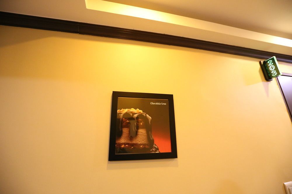 Chocolate Tree Sinchon Hotel Seoul Exterior photo